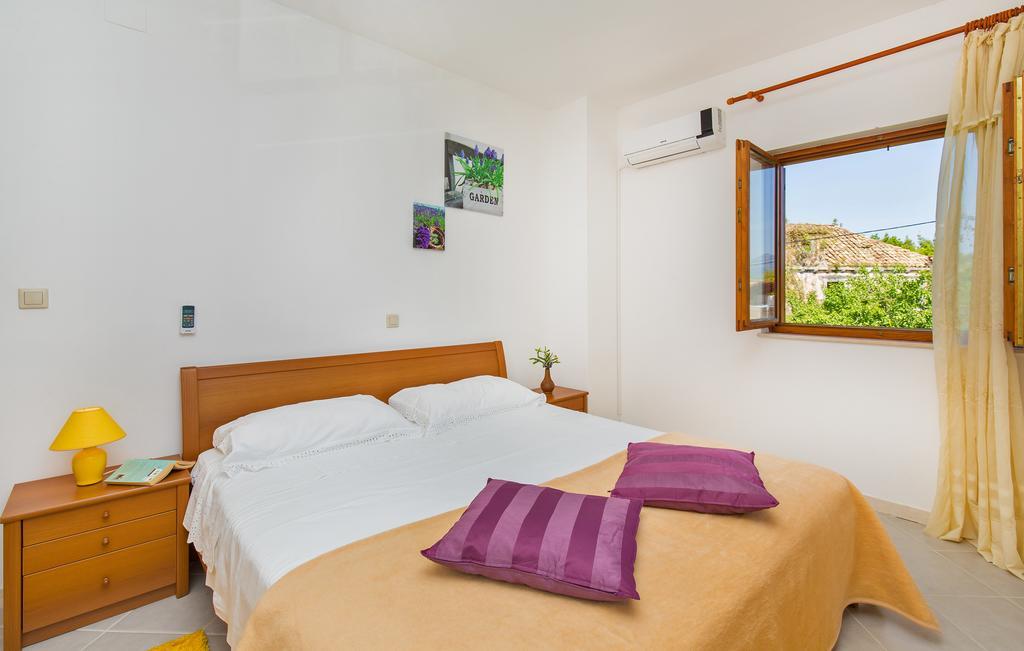 Apartment Lujak Donje Celo Eksteriør billede